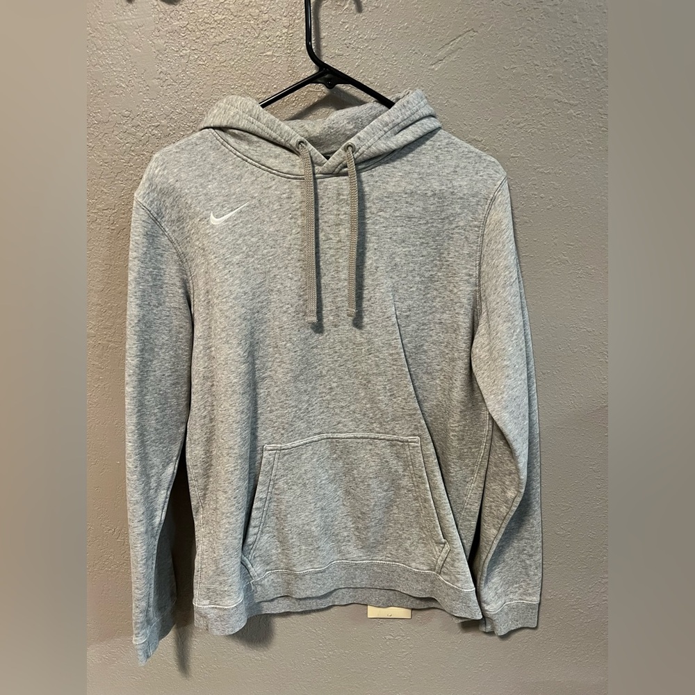 grey nike hoodie